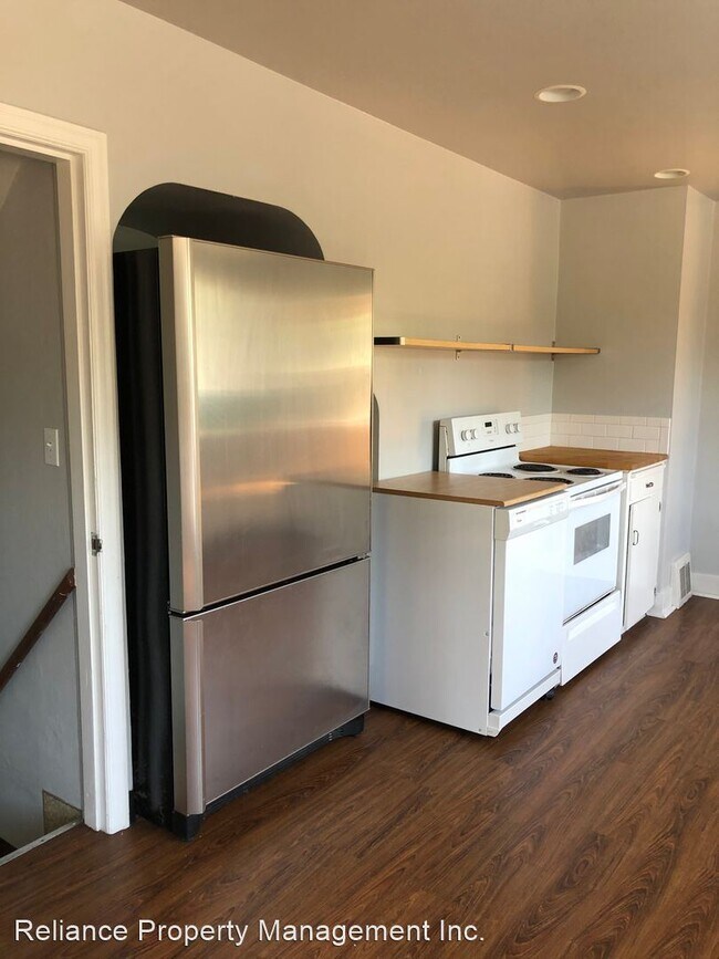 Building Photo - 3 br, 2 bath House - 2737 SE 19th Ave