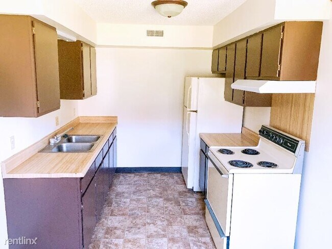 Foto del edificio - 2 br, 1 bath Townhome - 1101 S Tabor Ave