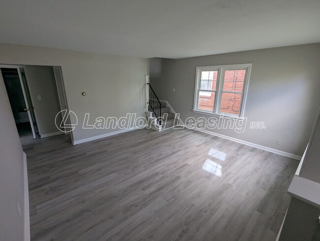 Building Photo - Remodeled 4-Bedroom with Addition and Garage!