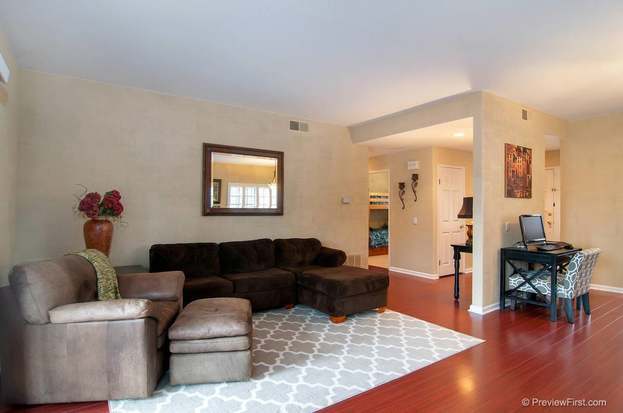 Building Photo - 16232 Avenida Venusto