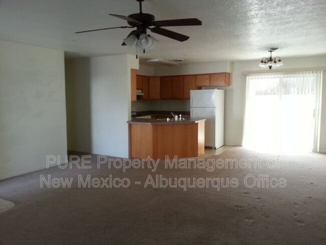 Building Photo - 200 Valle Vista Dr