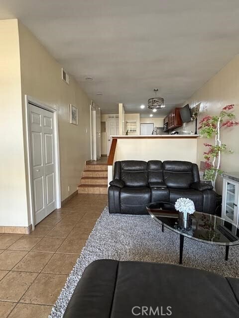 Primary Photo - 8129 Marina Pacifica Dr N