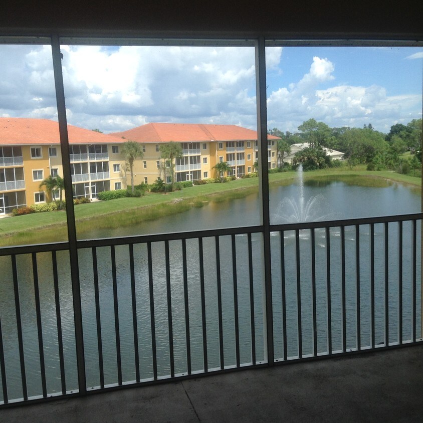 Foto principal - 10000 Maddox Ln
