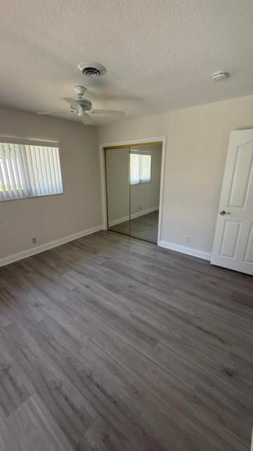 Foto del edificio - 4755 NE 23rd Ave