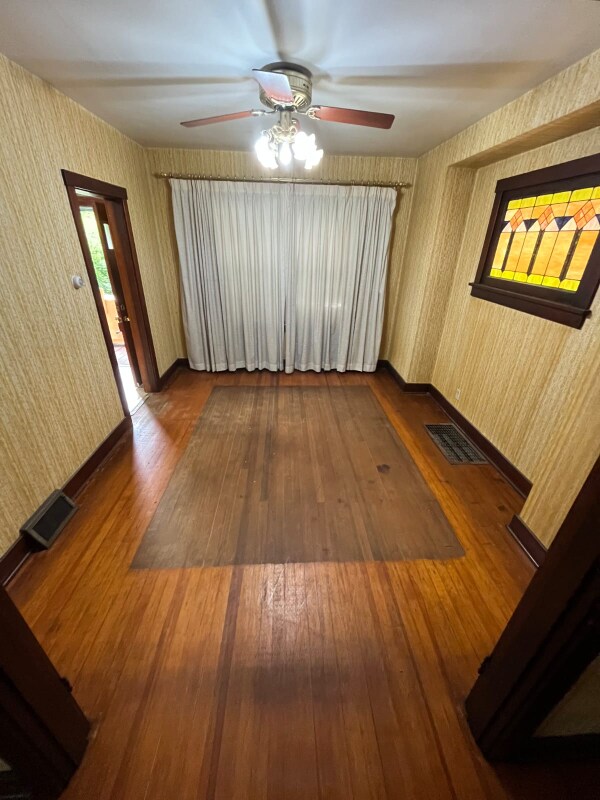 Foto del edificio - 1016 Craig St