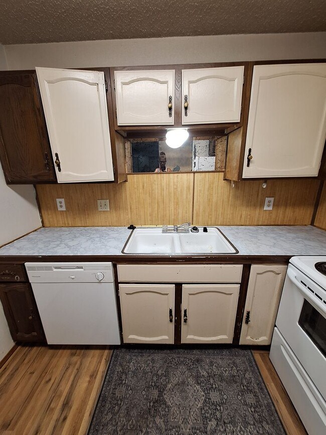 Foto del edificio - 2 bedroom, 2 bath