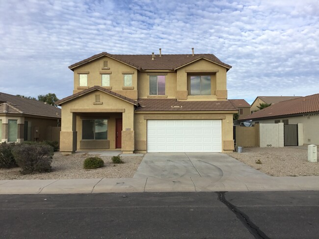 Building Photo - 10858 E Wallflower Ln