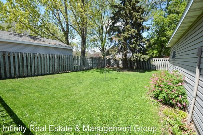 Building Photo - 3 br, 2 bath House - 3715 7th St NW