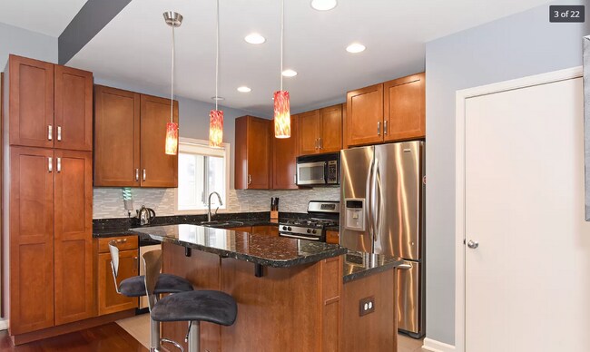 Foto del edificio - 2225 W Madison St
