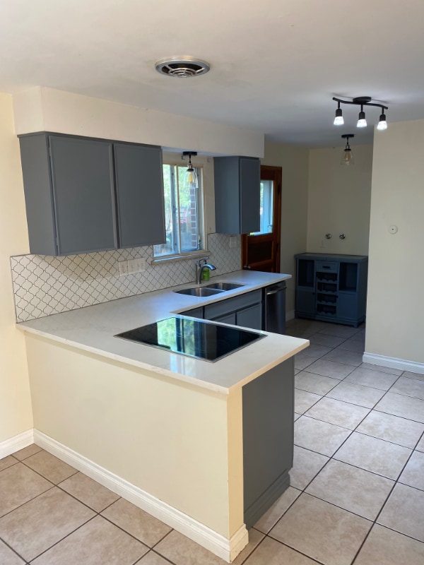 Photo - 1319 W Berry Dr Townhome