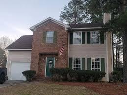 Building Photo - 665 steeplechase way