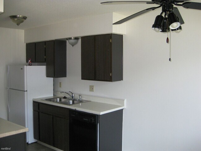 Foto del edificio - 8224 Harbach Blvd