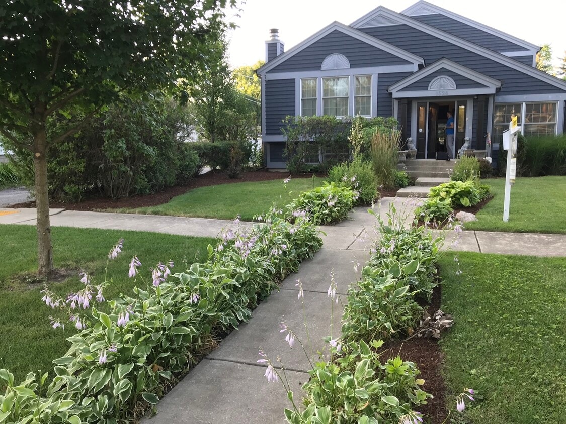 Primary Photo - 1524 Gregory Ave
