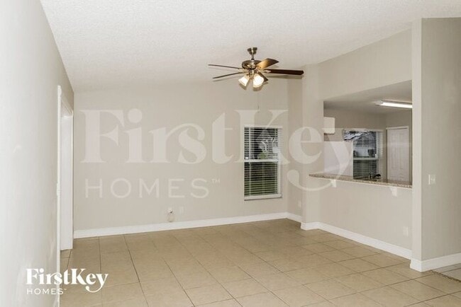 Foto del edificio - 7743 Water Oak Ct