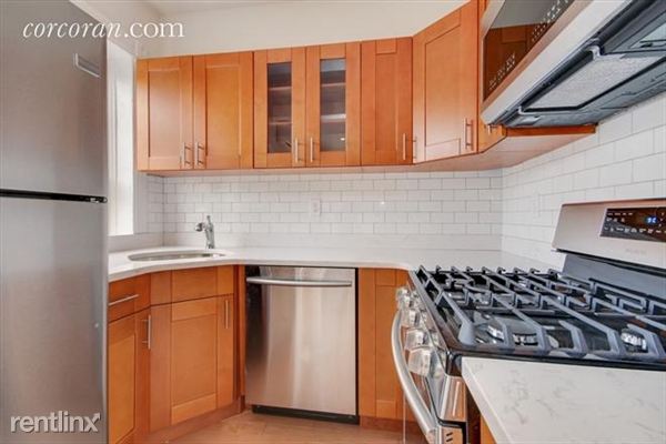 Foto del edificio - 591 Willoughby Ave