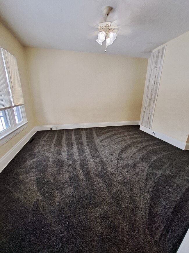 Photo - 1122 Beaumont Ave House