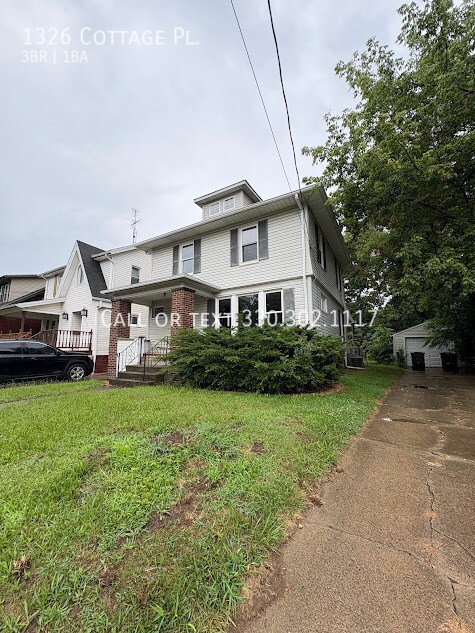 Foto del edificio - 1326 Cottage Pl NW