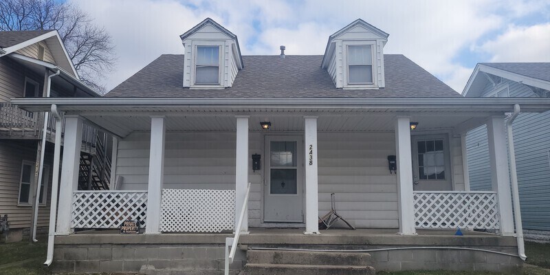Primary Photo - 2438 Meridian St
