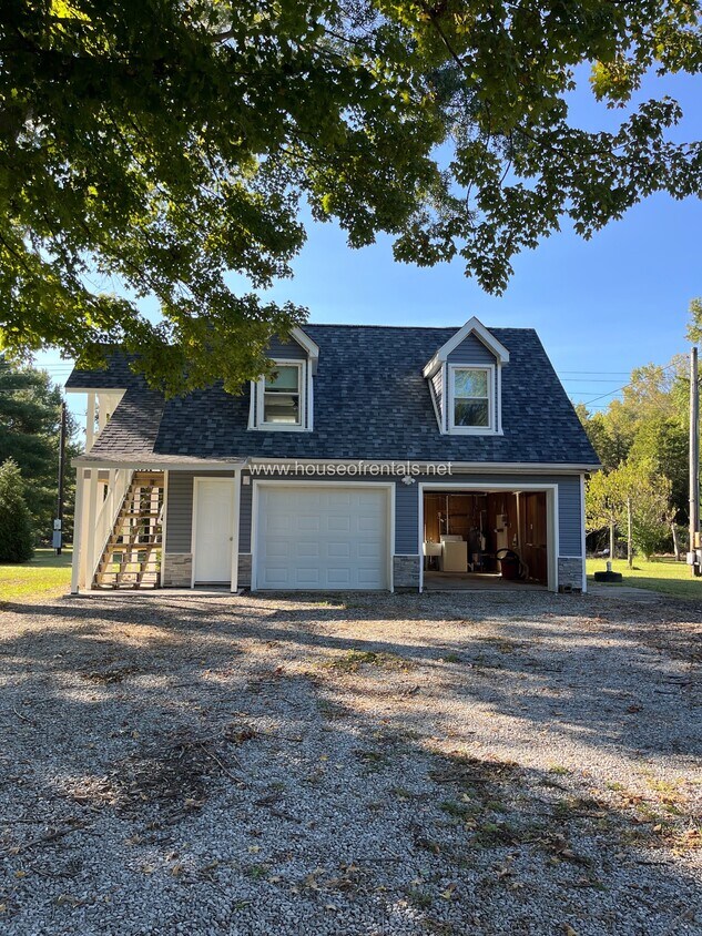 Foto principal - 1609 W Grand Ave