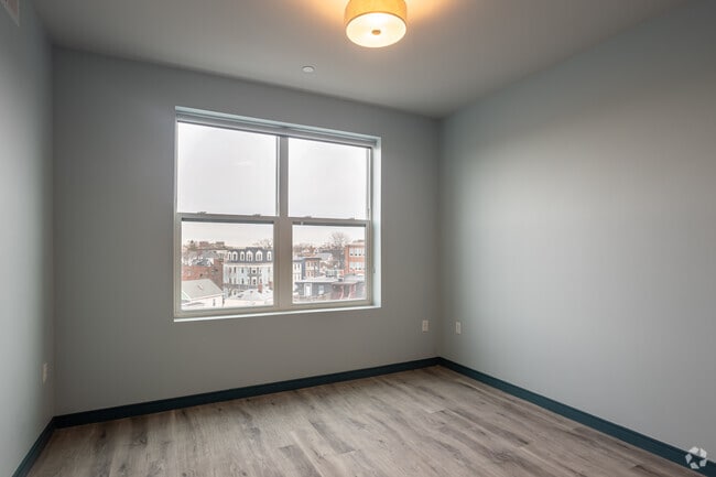 2BR, 2BA - Columbia Flats