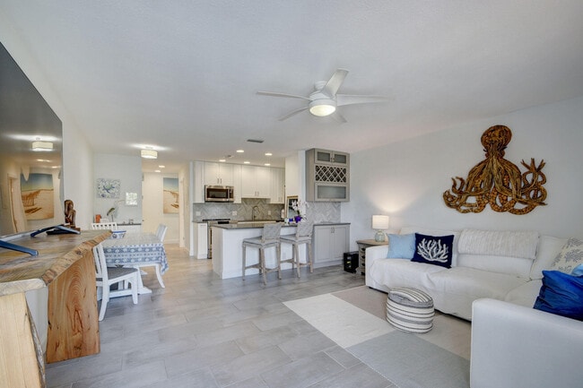 Foto del edificio - 1700 S Ocean Blvd