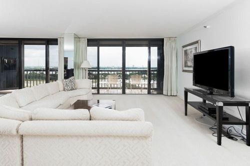 Foto del edificio - 2450 Presidential Way