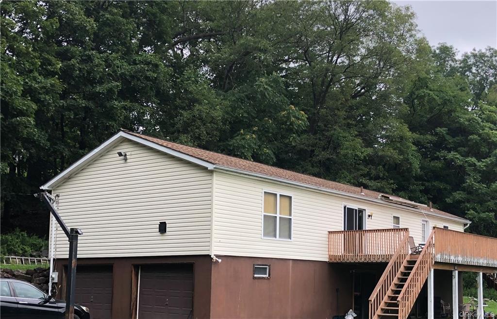Primary Photo - 356 N Liberty Dr