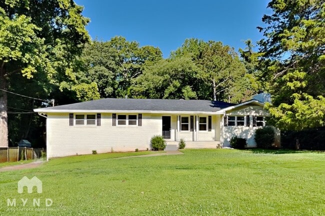 Building Photo - 3179 Robin Hood Ln