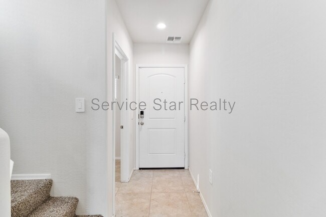 Building Photo - 35359 W San Ildefanso Ave