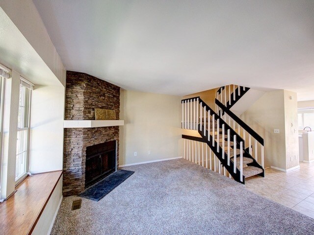 Primary Photo - 6814 Ravencrest Dr