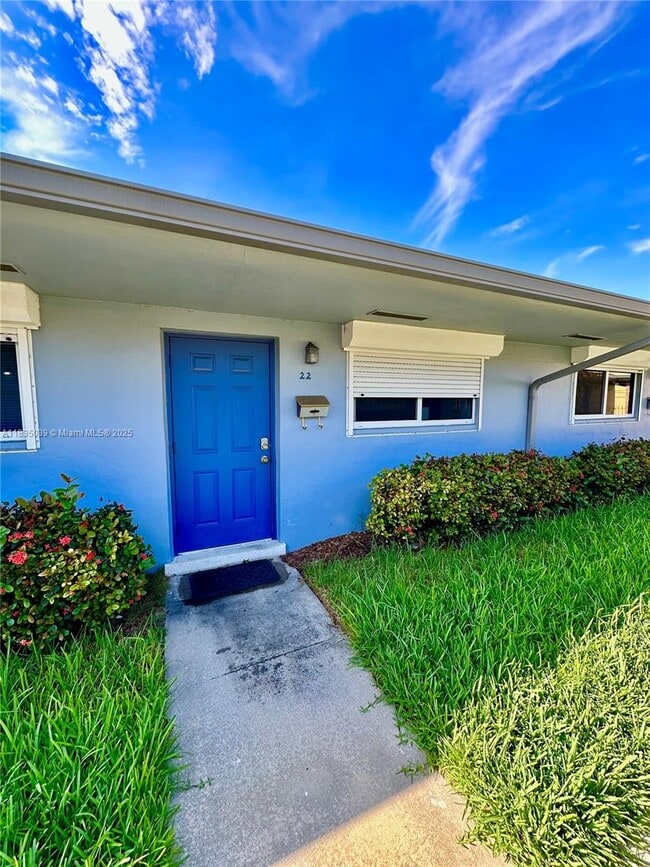 Foto del edificio - 1821 N 17th Ct