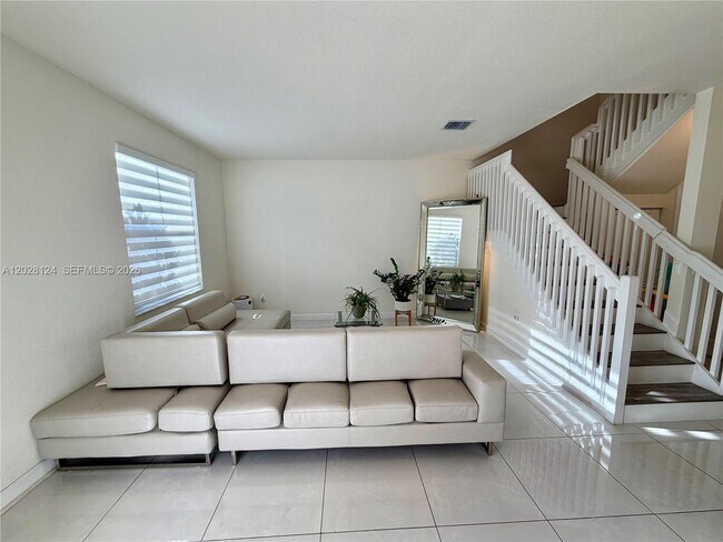 Foto del edificio - 11445 W 33rd Ln