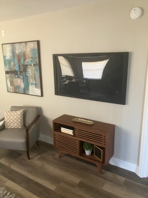 Building Photo - 3208 Sabal Palms Ct