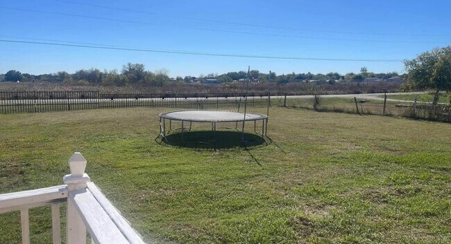 Foto del edificio - 11109 Foothill Dr