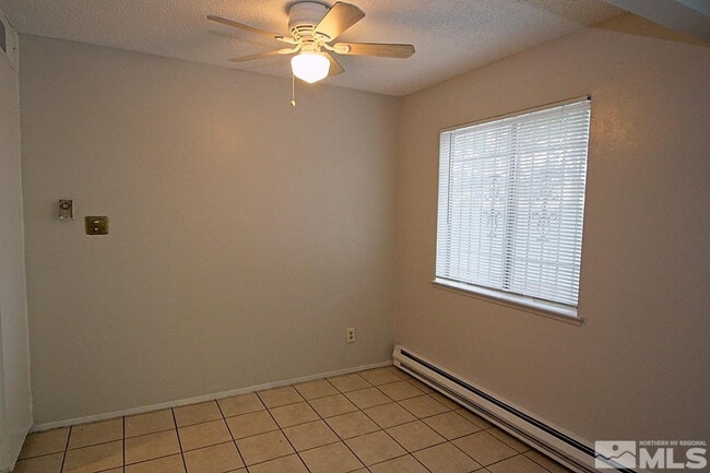 Building Photo - 693 Pine Meadows Dr