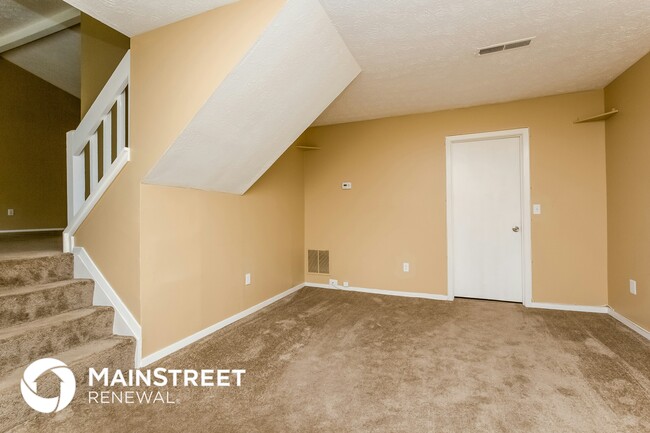 Building Photo - 850 Highland Terrace NE