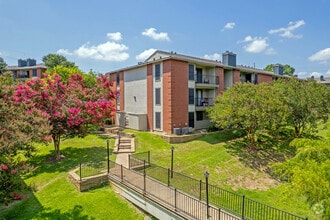 Building Photo - Foxwood