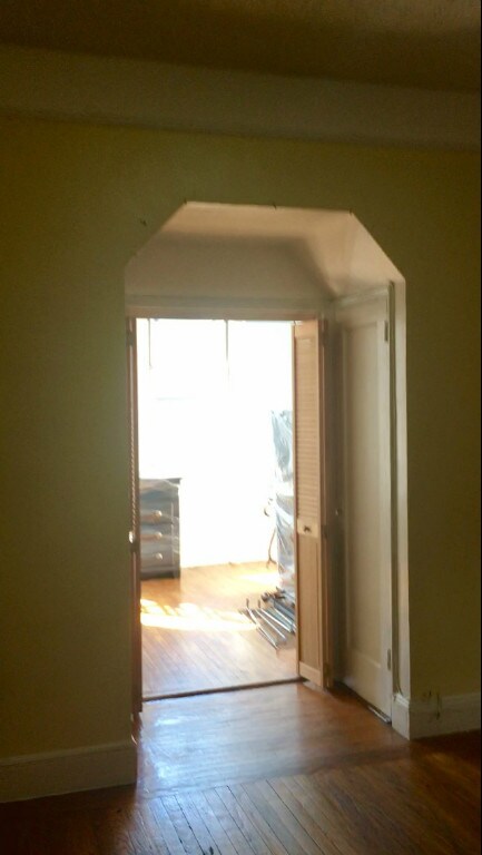 Foto del edificio - 317 E 150th St