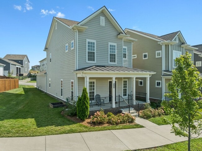 Foto del edificio - **UPGRADED 2022-BUILT HOME IN DESIRABLE NE...