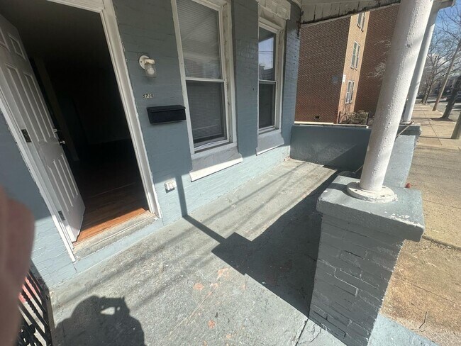 Foto del edificio - 3 BED 1.5 BATH HOME FOR RENT.
