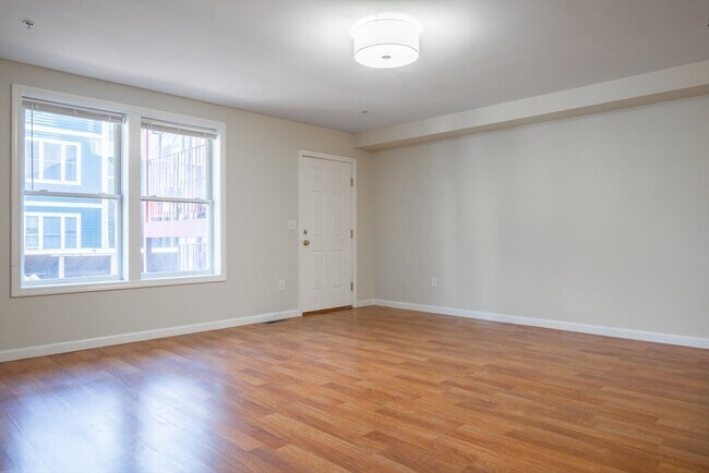 Foto del edificio - 45 Chelsea St