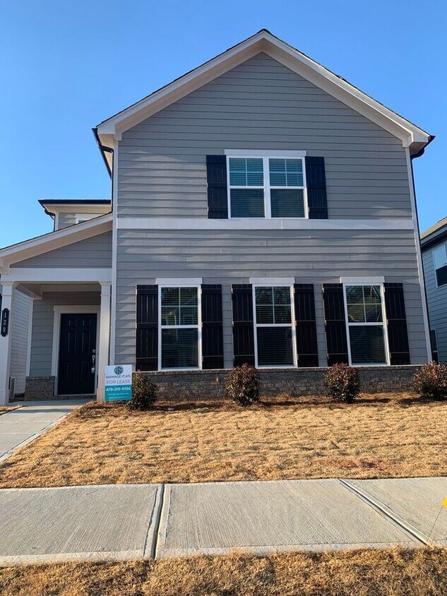 New 4 Bedroom home downtown Braselton House Rental in Braselton, GA