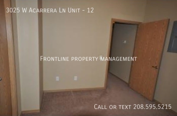 Building Photo - 3025 W Acarrera Ln