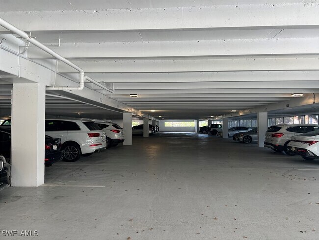 Foto del edificio - 4551 Gulf Shore Blvd N