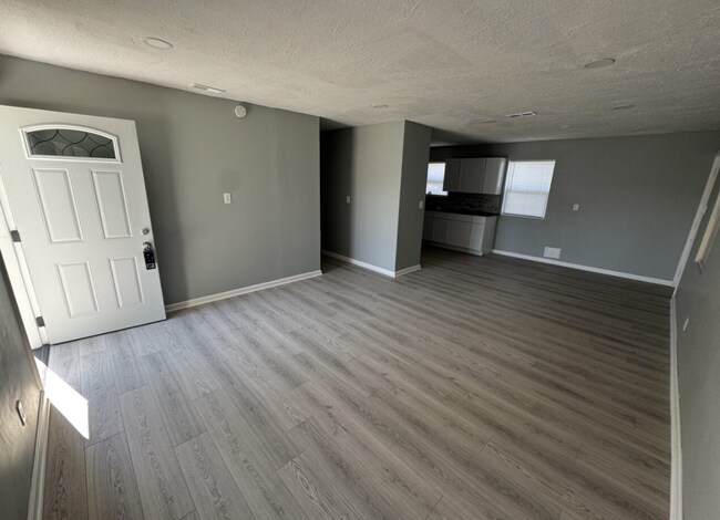 Foto del edificio - 4420 W 19th Plaza