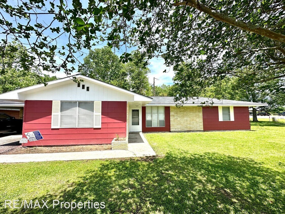 18018 Little Prairie Rd, Prairieville, LA 70769 House Rental in Prairieville, LA