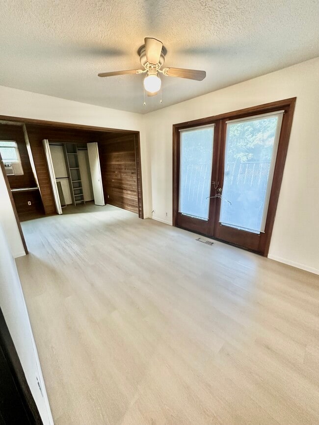 Foto del edificio - 13825 NE Knott St