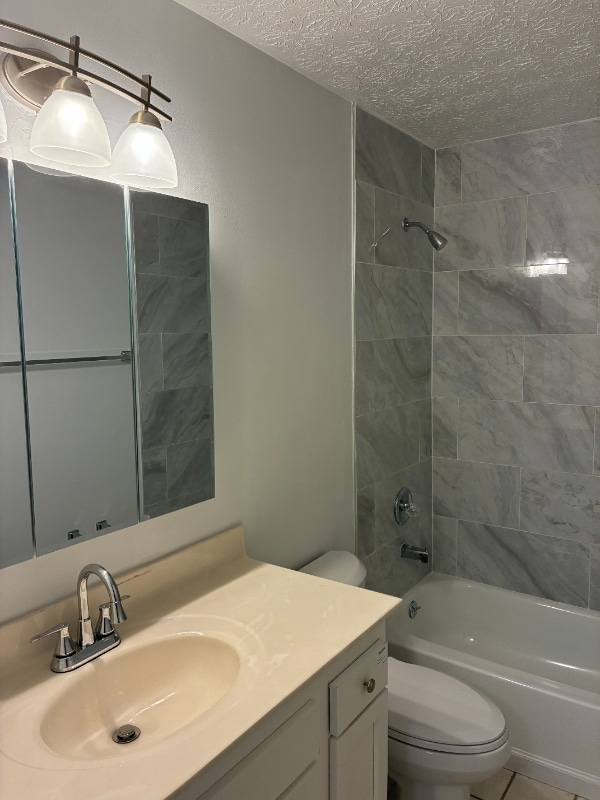 Photo - 720 Ohio Pike Townhome