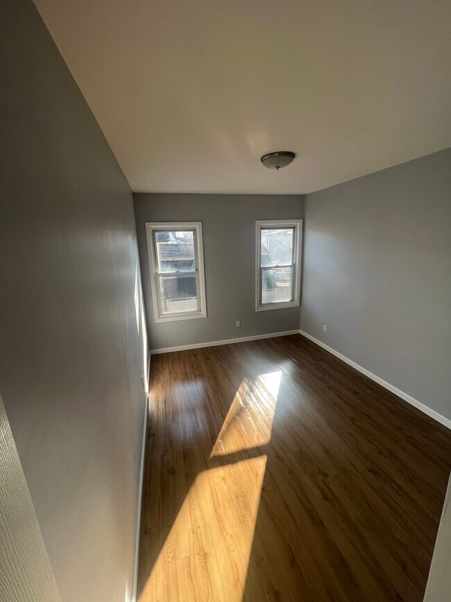 190 N 19th St Unit 2, East Orange, NJ 07017 Apartments in East Orange