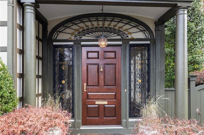 Foto del edificio - 4 Hunter Ave